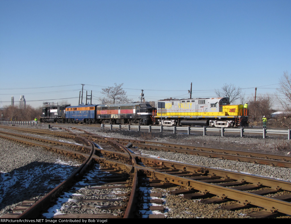 ARHS engines at CSAO Pavonia Yard